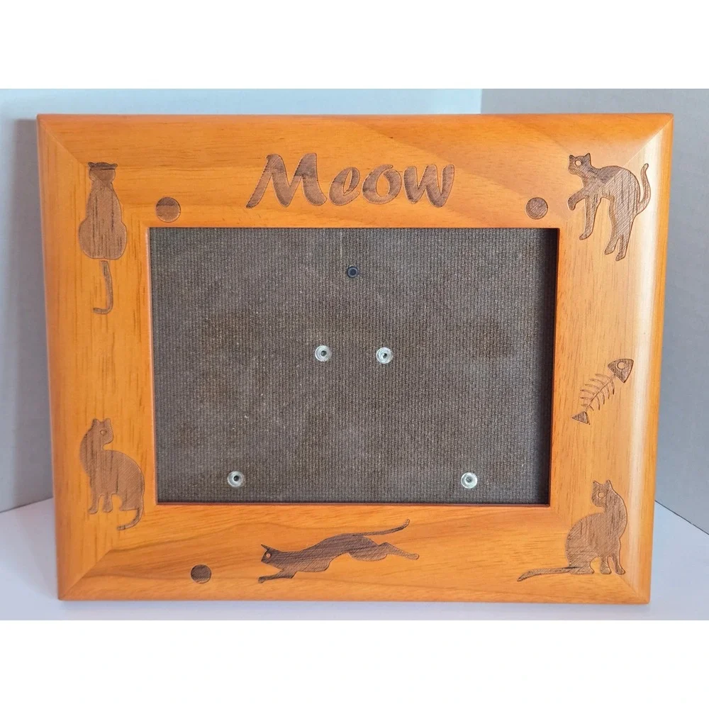 Wooden Cat Photo Frame Meow Engraved Tabletop Display‎ Made in Thailand